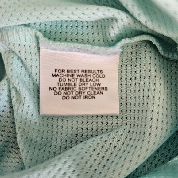 Peter Millar Womens pullover long sleeve top 1/2 zip aqua 50+SPF Medium - Picture 7 of 7